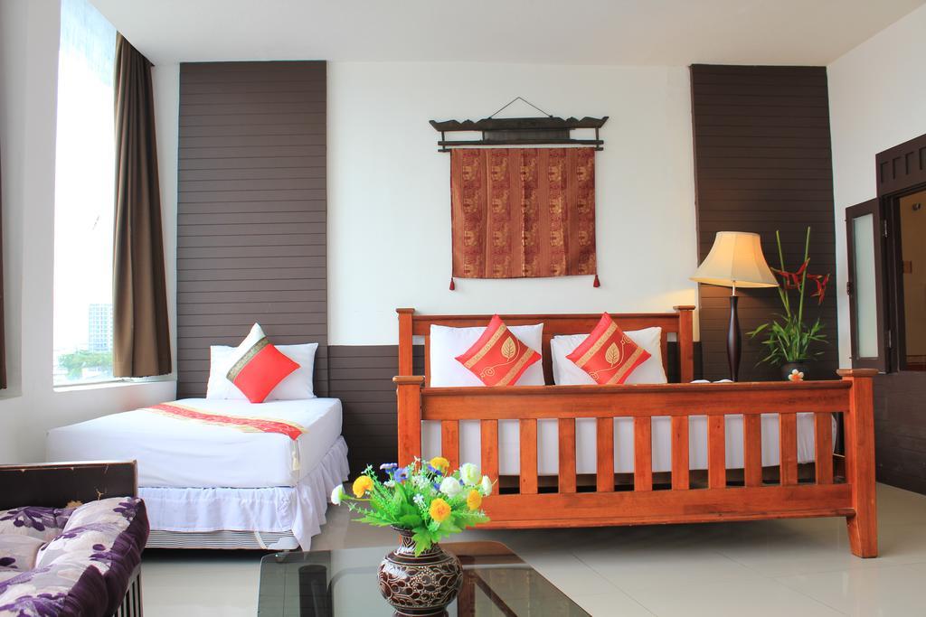 Mook Anda Hotel Phuket Bagian luar foto