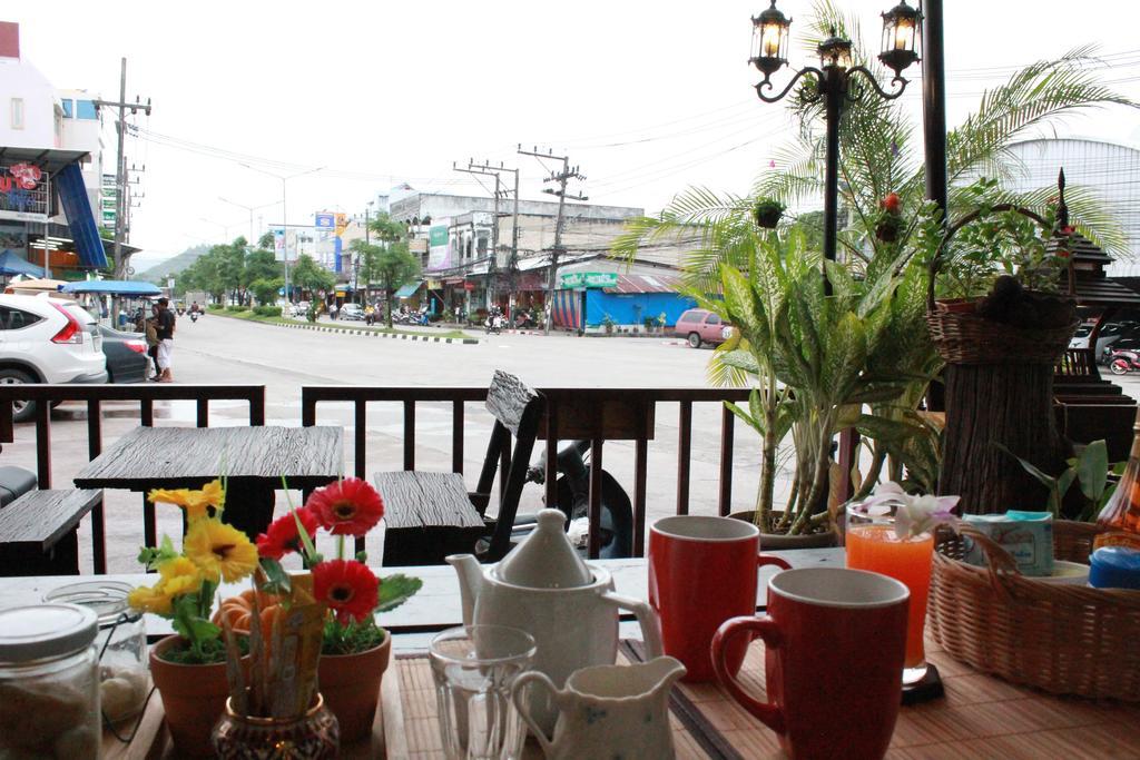 Mook Anda Hotel Phuket Bagian luar foto