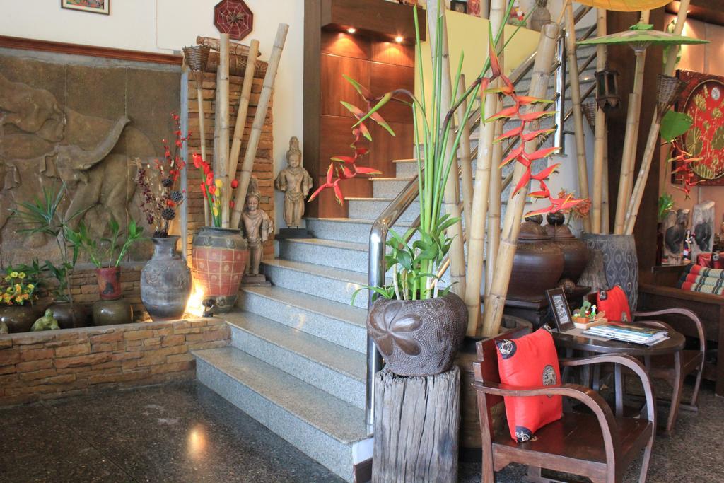 Mook Anda Hotel Phuket Bagian luar foto