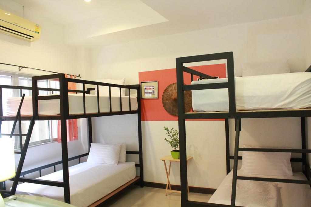 Mook Anda Hotel Phuket Bagian luar foto
