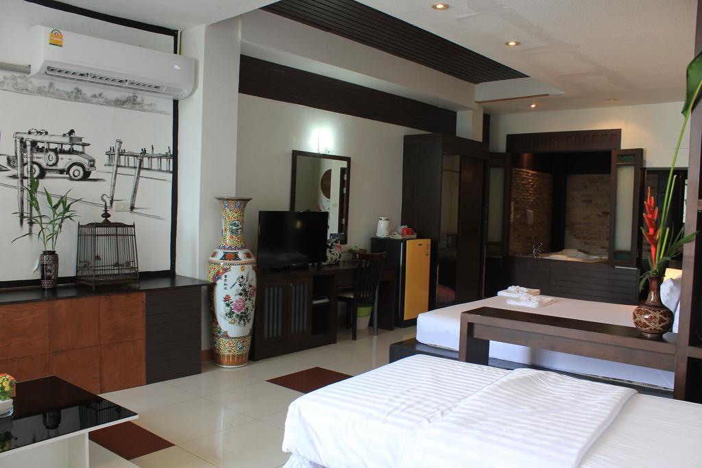 Mook Anda Hotel Phuket Bagian luar foto